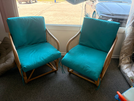 Accent chair