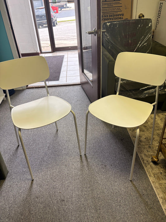 Dining chair set