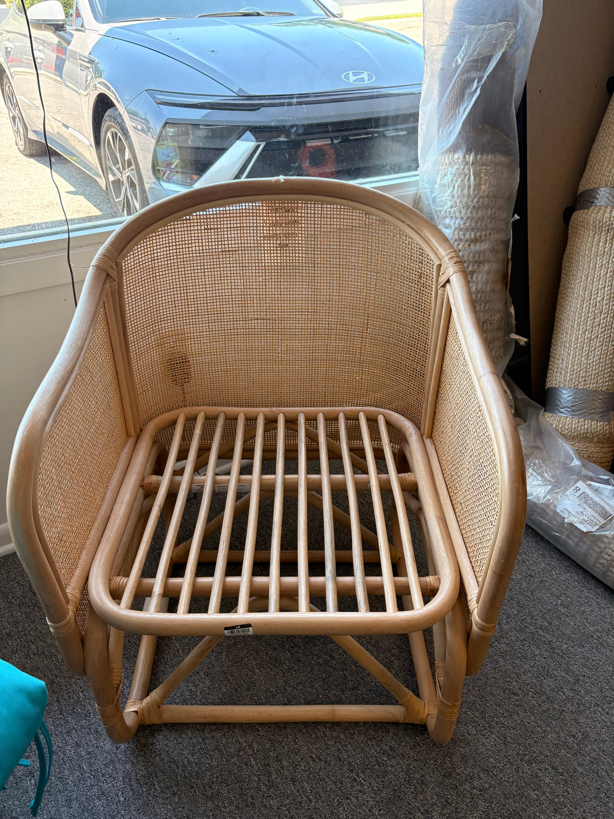 Accent chair